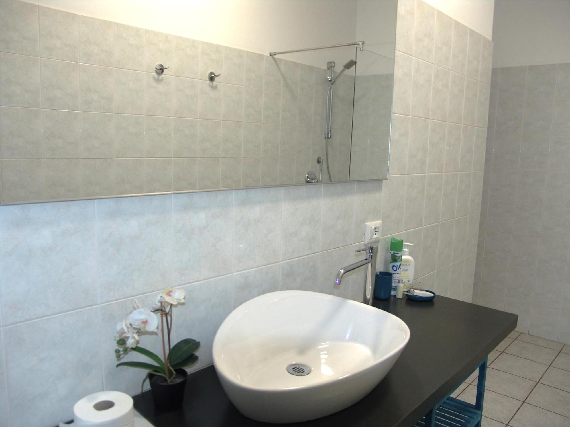 Modern Apartment Luci & Stelle Near Lake Como Nibionno Esterno foto
