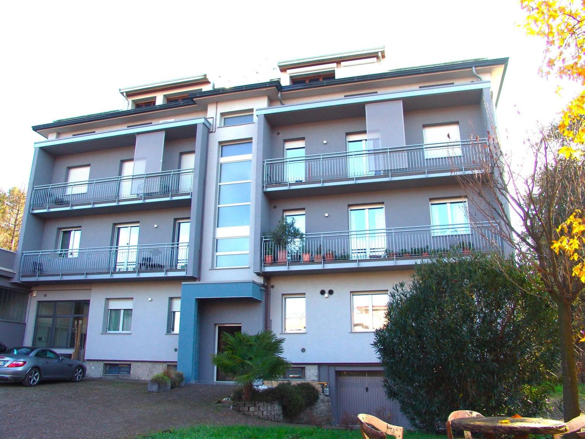 Modern Apartment Luci & Stelle Near Lake Como Nibionno Esterno foto
